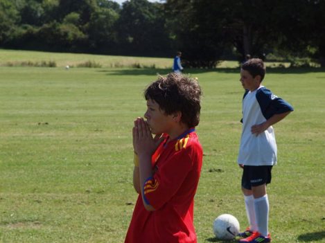 Arsenal Futbol Okulu - Serbest atış öncesi