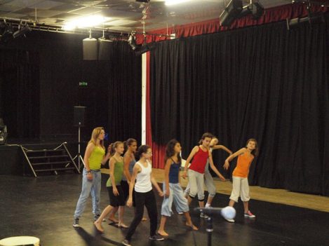 Arsenal Futbol Kampı - Modern Dans