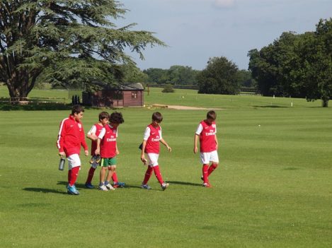 Arsenal Futbol Kampı - Devre arası dinlenmeler